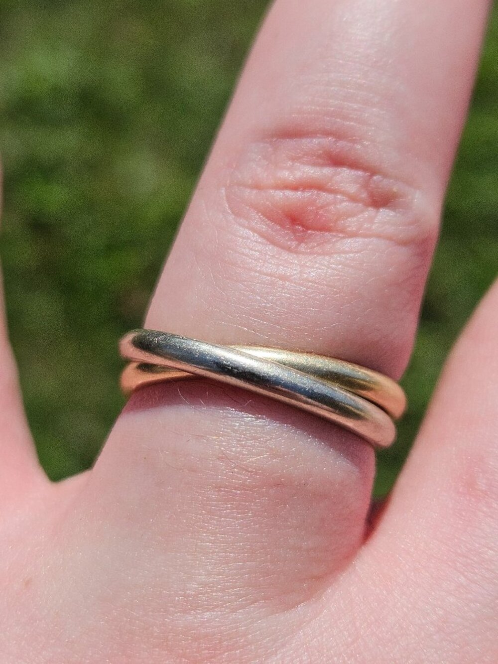 14K Yellow & White Gold Interlocking Wedding Band Ring Size 7.75